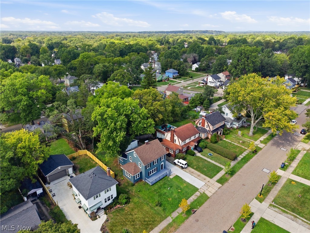 814 Crestview Avenue Akron OH 44320