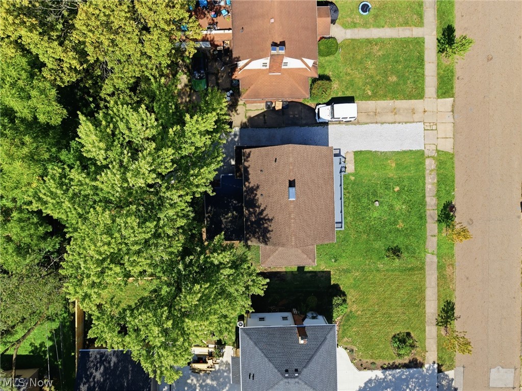 814 Crestview Avenue Akron OH 44320