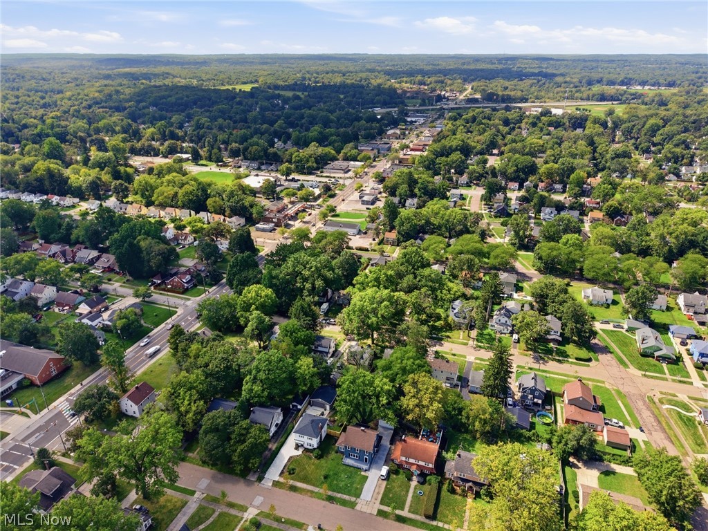 814 Crestview Avenue Akron OH 44320