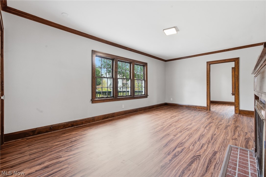814 Crestview Avenue Akron OH 44320