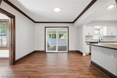 814 Crestview Avenue Akron OH 44320