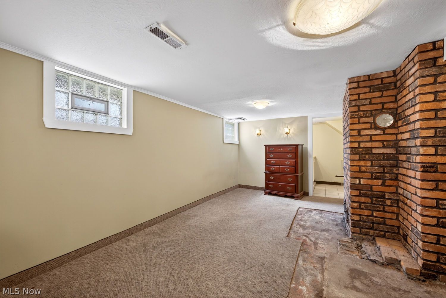 2313 Natchez Avenue Cleveland OH 44109