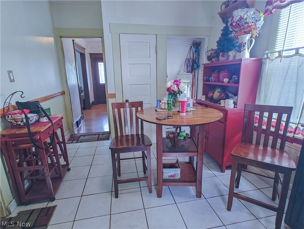 370 Elm Street Struthers OH 44471
