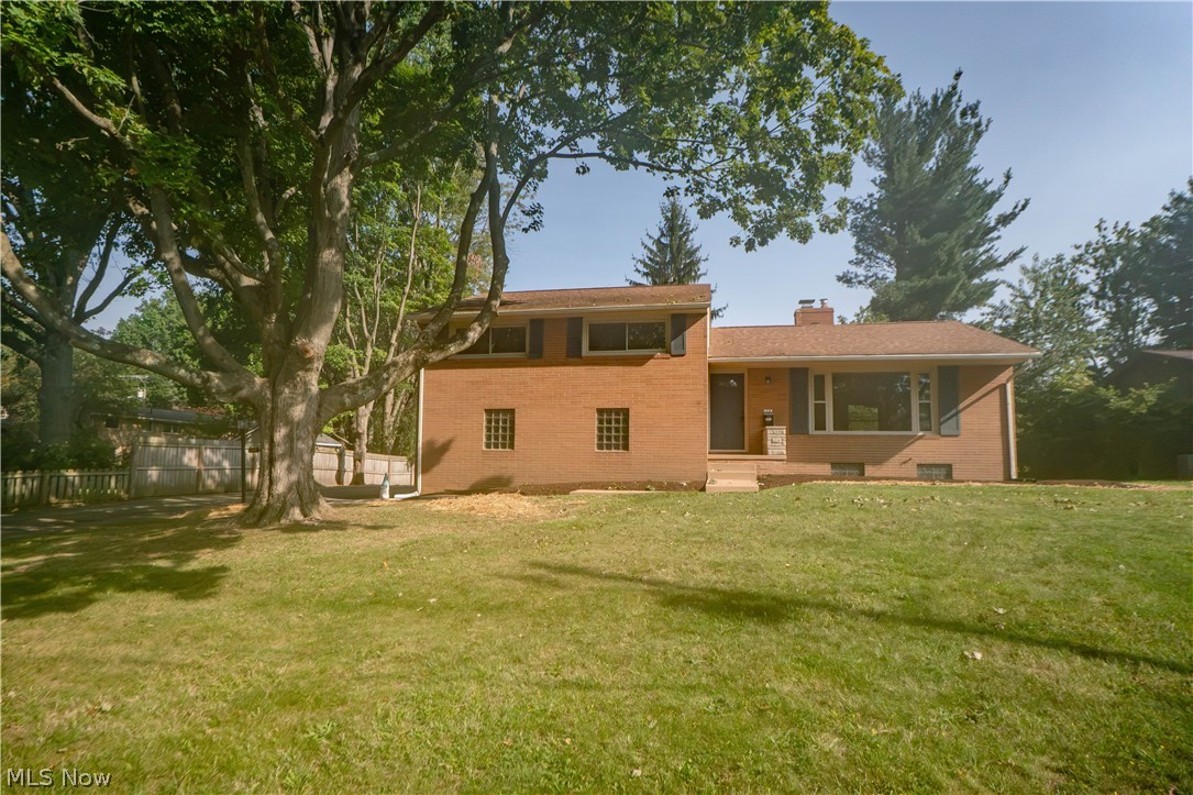 615 Summit Street SE North Canton OH 44720