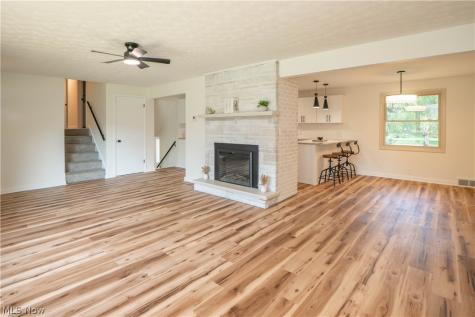 615 Summit Street SE North Canton OH 44720