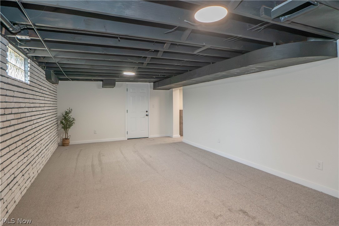 615 Summit Street SE North Canton OH 44720
