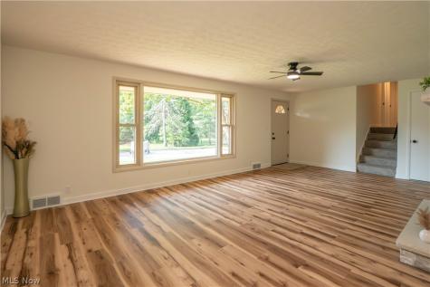 615 Summit Street SE North Canton OH 44720