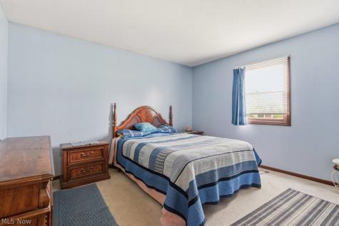 1215 Cherokee Trail Streetsboro OH 44241