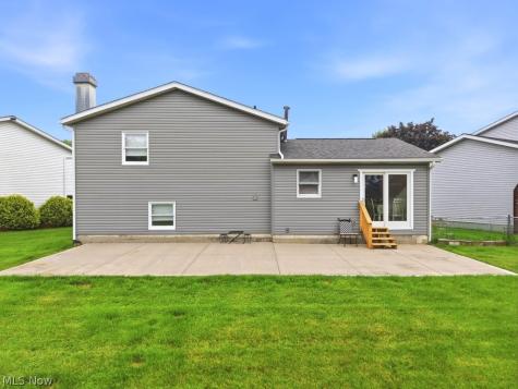 1215 Cherokee Trail Streetsboro OH 44241