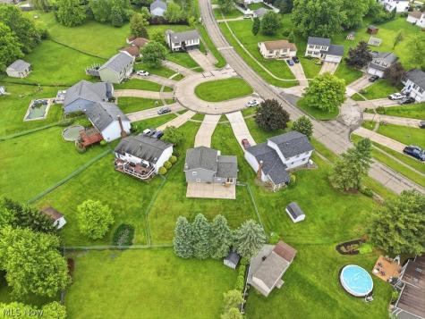 1215 Cherokee Trail Streetsboro OH 44241