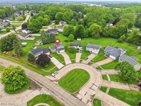 1215 Cherokee Trail Streetsboro OH 44241