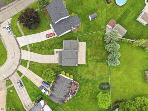 1215 Cherokee Trail Streetsboro OH 44241