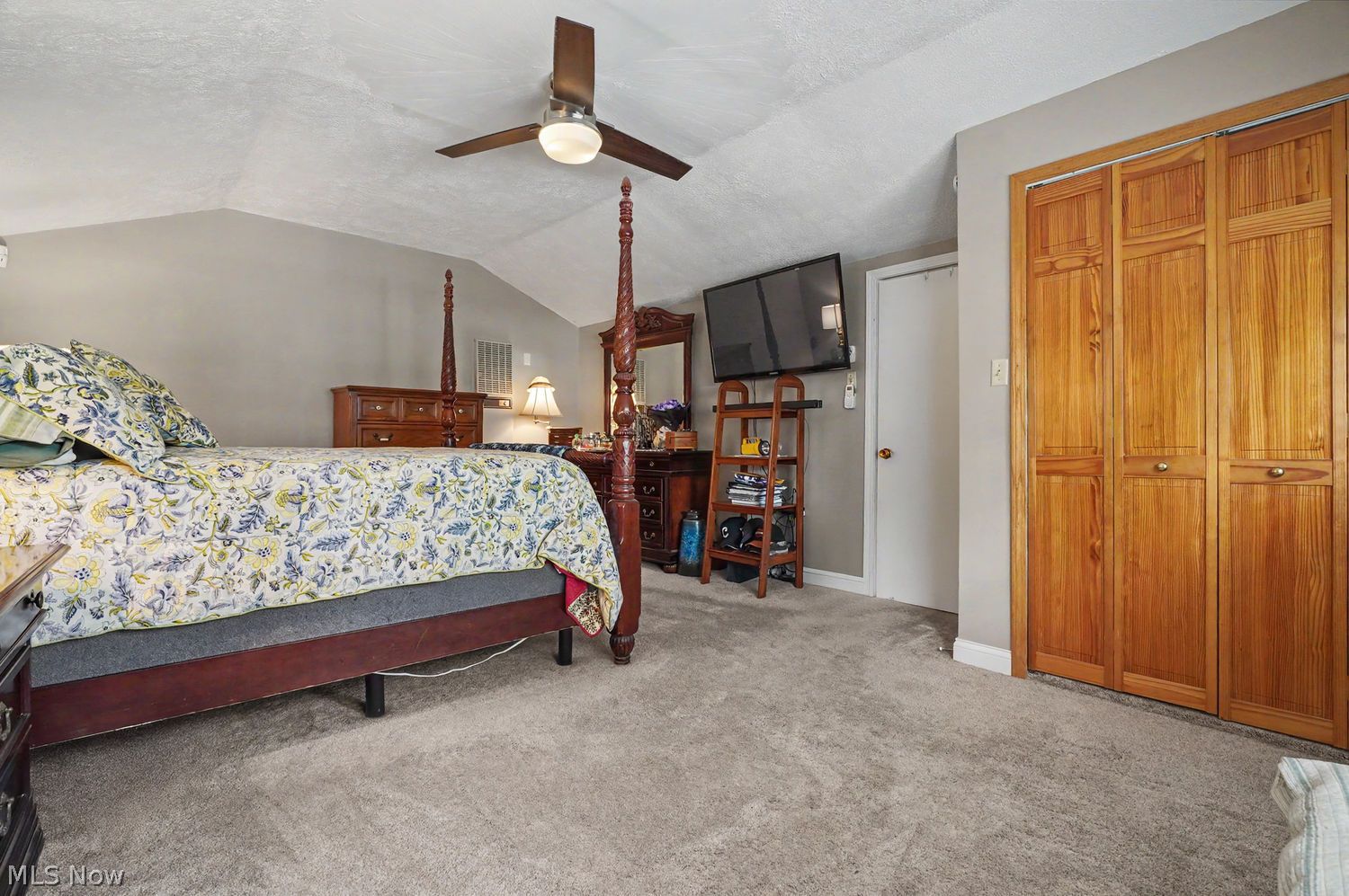 142 Van Evera Road Tallmadge OH 44278