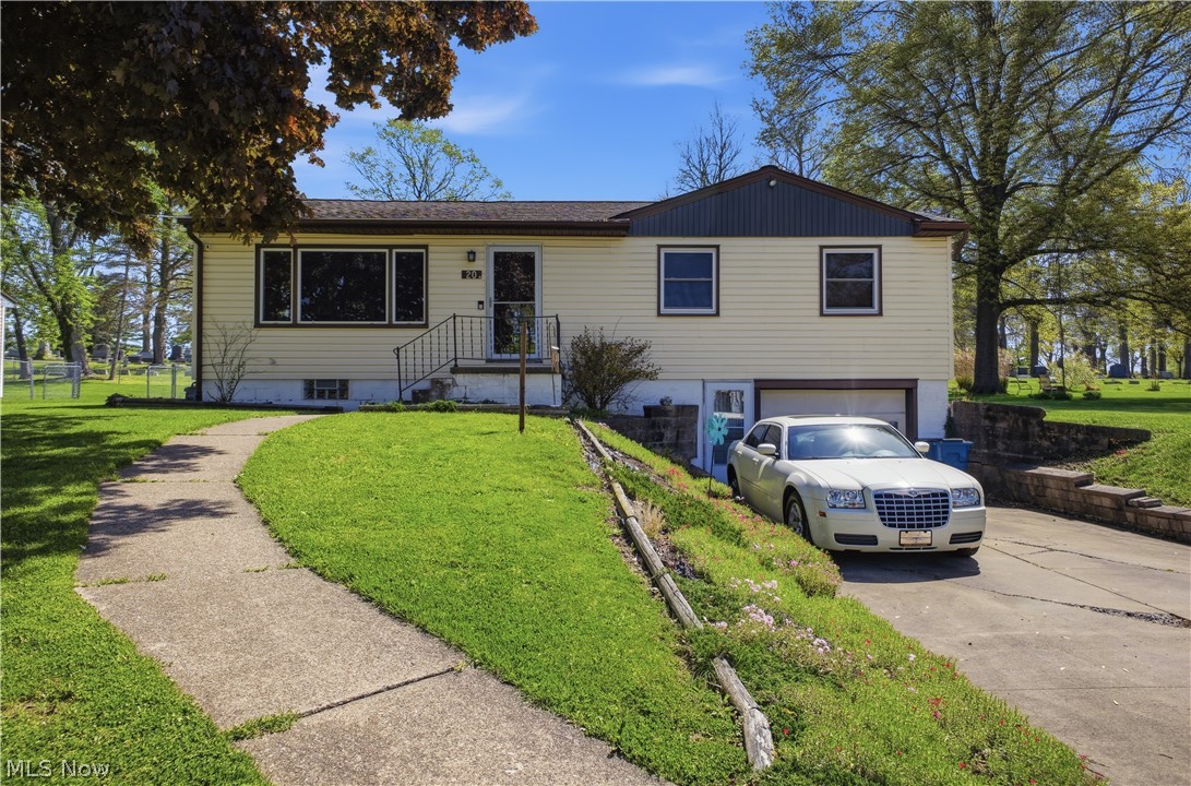 20 James Street Columbiana OH 44408