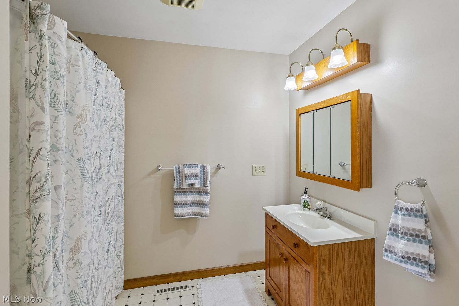36241 Eddy Road Willoughby Hills OH 44094
