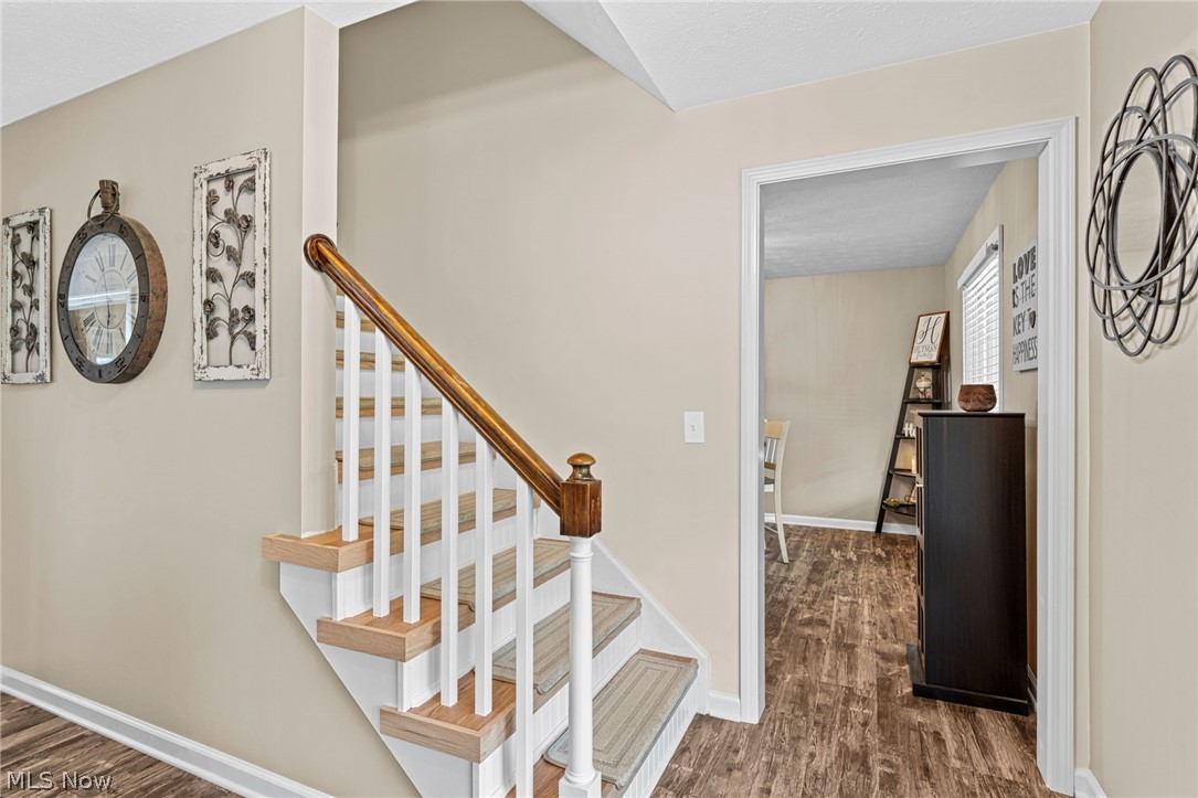 175 Crestview Drive Elyria OH 44035