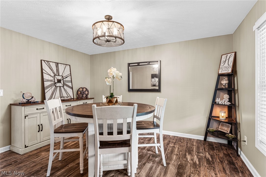 175 Crestview Drive Elyria OH 44035