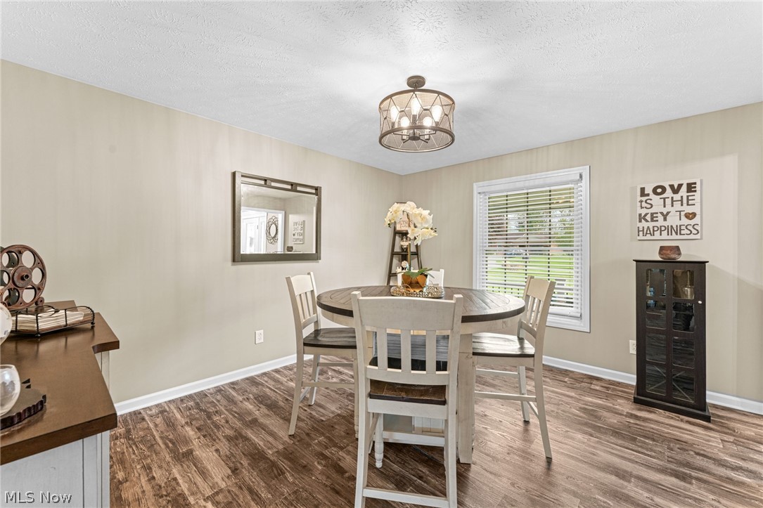 175 Crestview Drive Elyria OH 44035