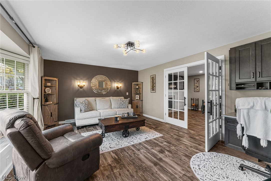 175 Crestview Drive Elyria OH 44035
