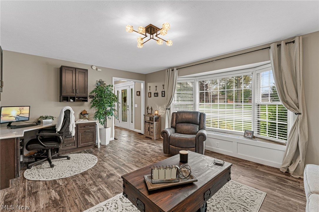 175 Crestview Drive Elyria OH 44035