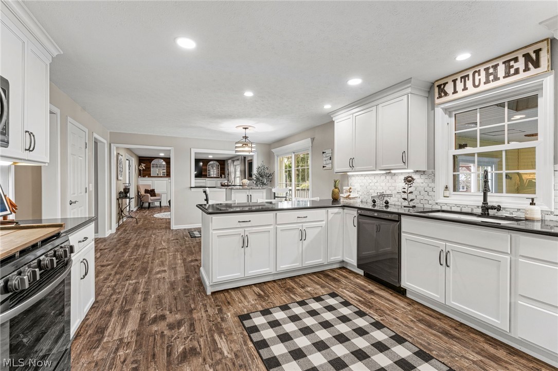 175 Crestview Drive Elyria OH 44035