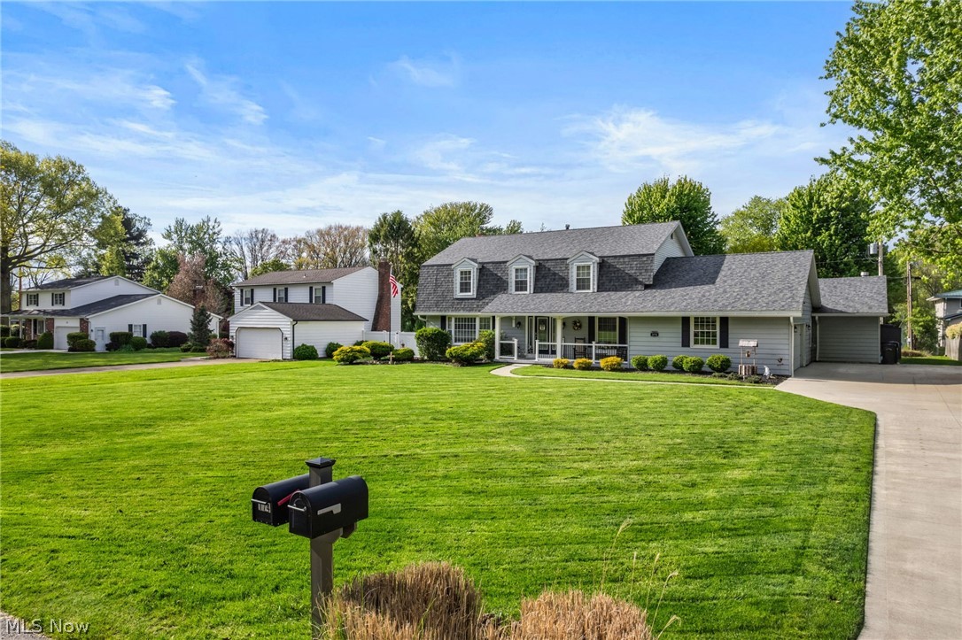 175 Crestview Drive Elyria OH 44035