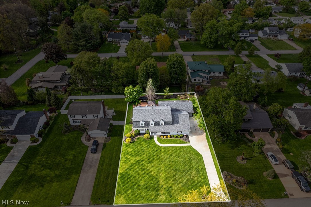 175 Crestview Drive Elyria OH 44035