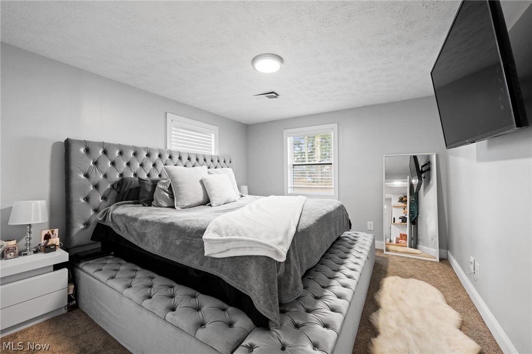 1887 Hillsdale Drive Twinsburg OH 44087