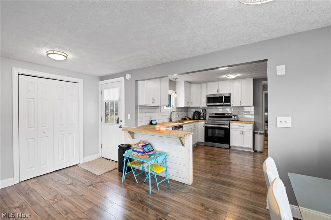 1887 Hillsdale Drive Twinsburg OH 44087