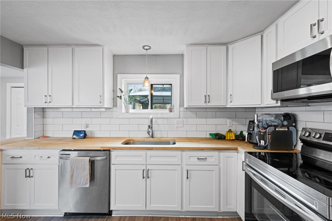 1887 Hillsdale Drive Twinsburg OH 44087
