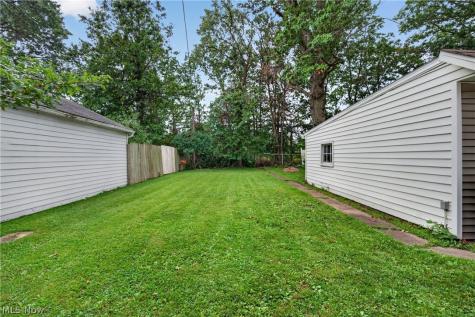 4517 Wetzel Avenue Cleveland OH 44109