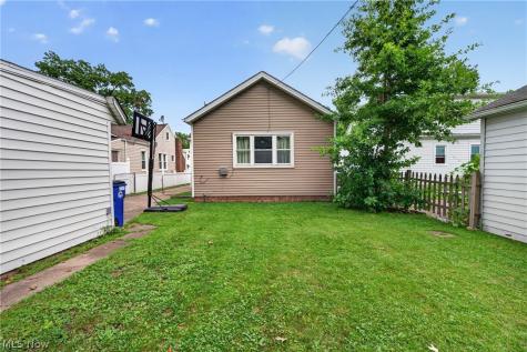 4517 Wetzel Avenue Cleveland OH 44109