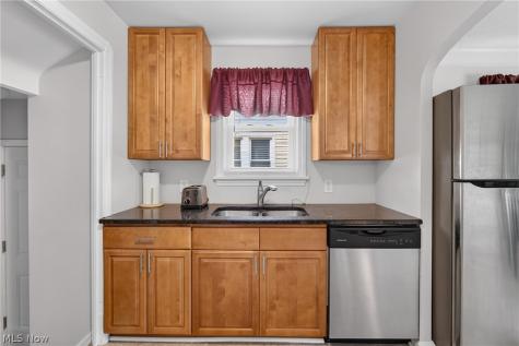 4517 Wetzel Avenue Cleveland OH 44109