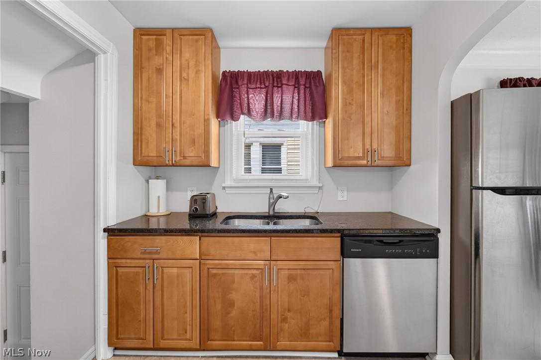 4517 Wetzel Avenue Cleveland OH 44109