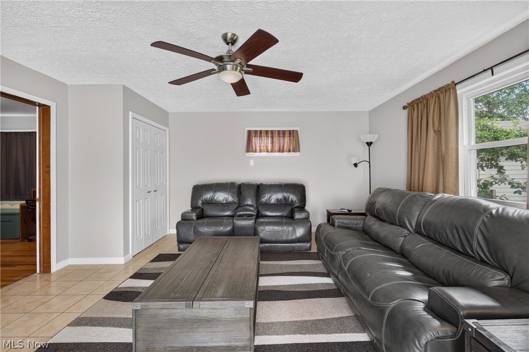 4517 Wetzel Avenue Cleveland OH 44109