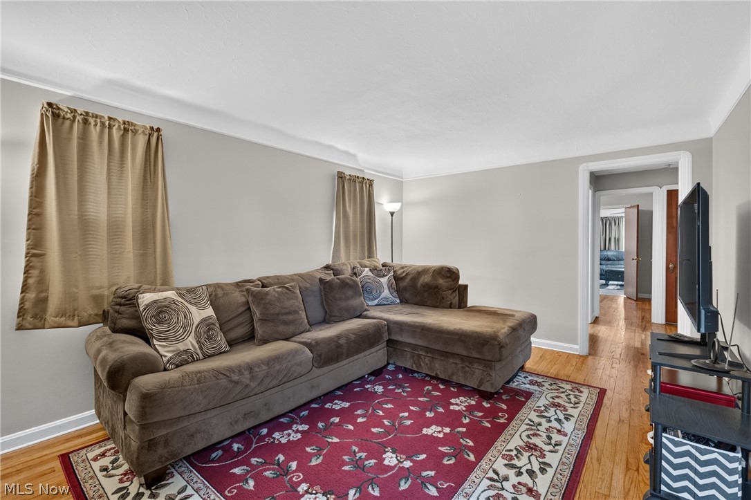 4517 Wetzel Avenue Cleveland OH 44109