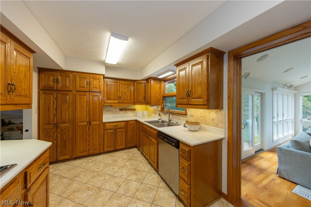 4894 Coldbrook Drive Mantua OH 44255