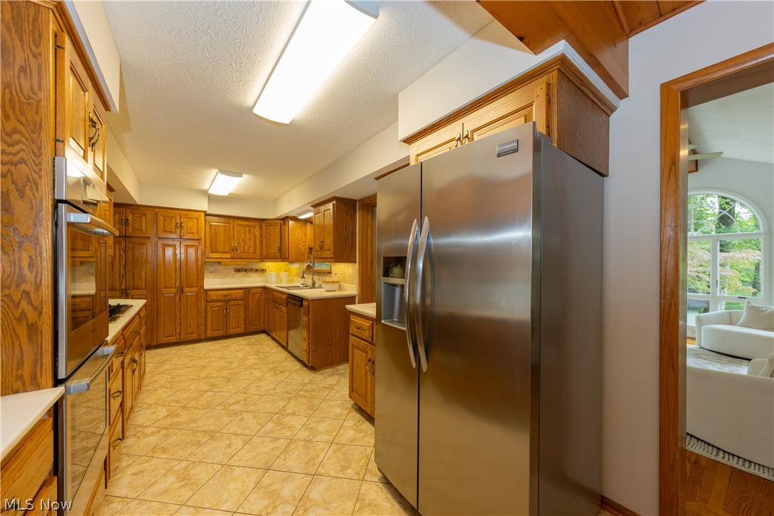 4894 Coldbrook Drive Mantua OH 44255