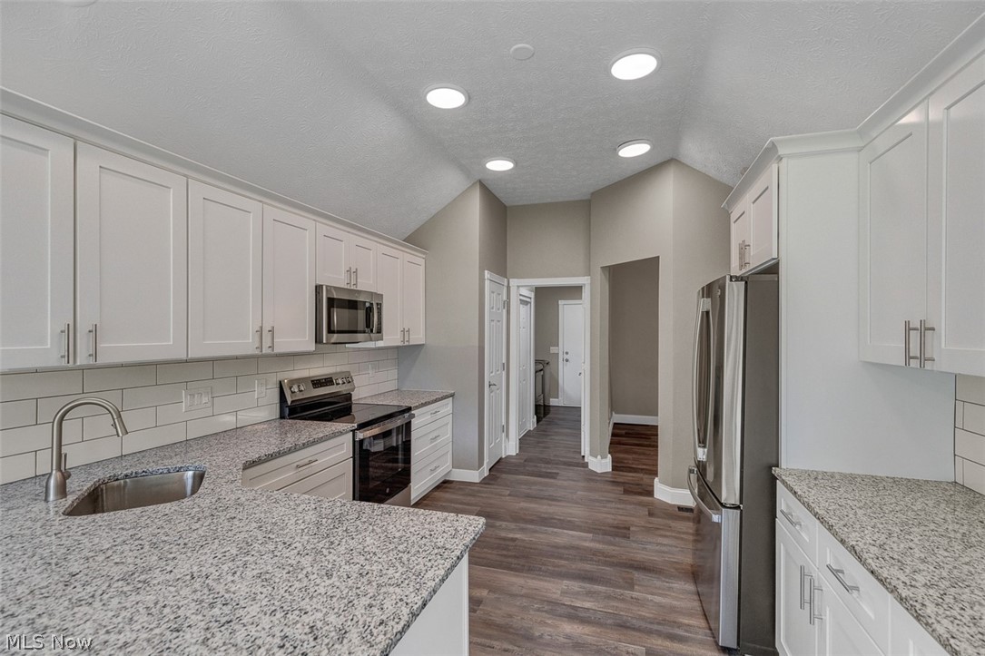1467 Golden Lane Broadview Heights OH 44147
