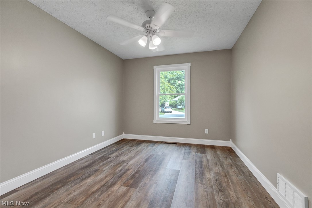 1467 Golden Lane Broadview Heights OH 44147
