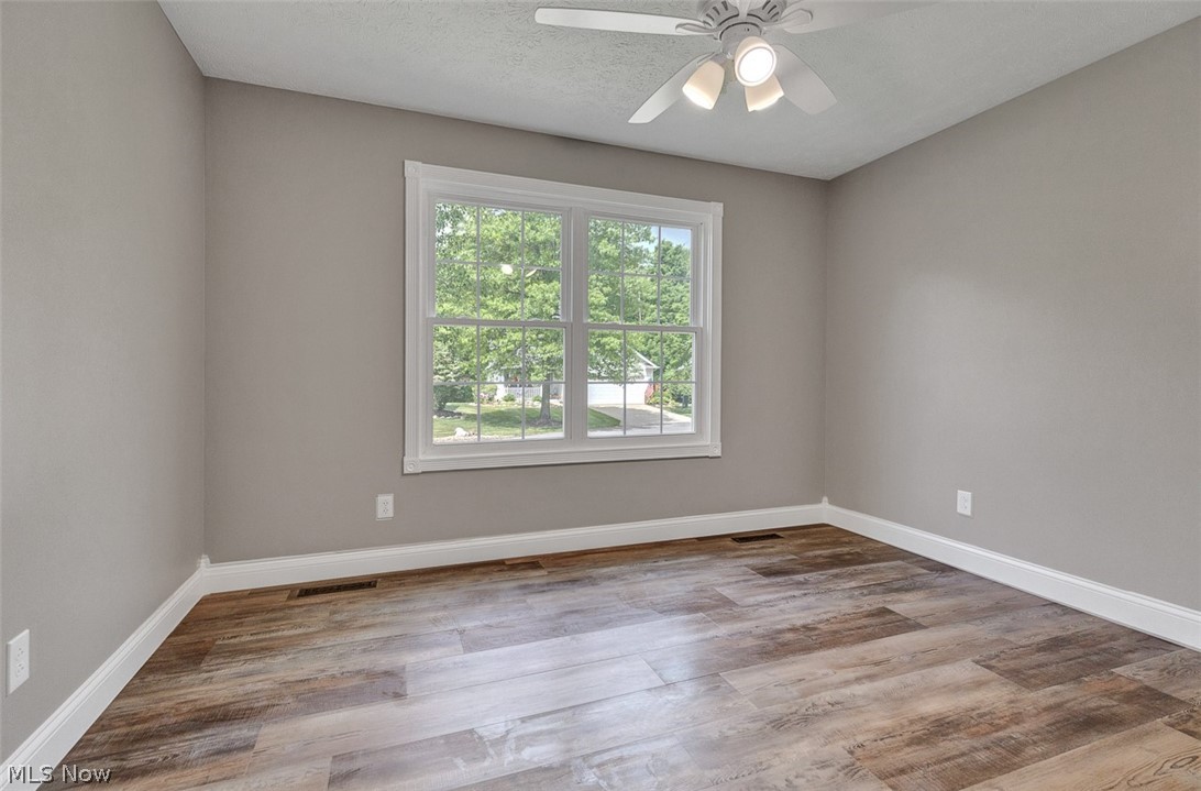 1467 Golden Lane Broadview Heights OH 44147