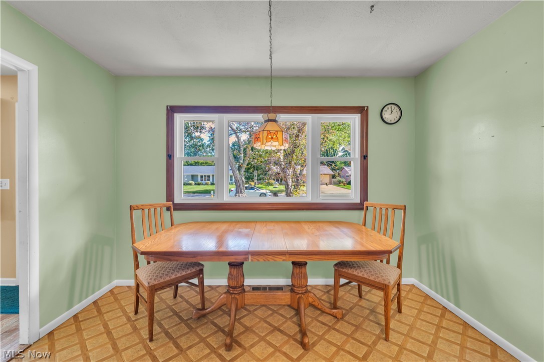 202 Sunset Drive Berea OH 44017