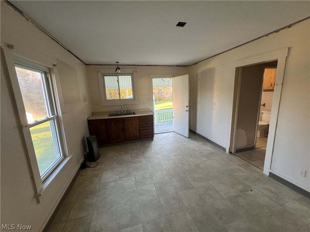 330 Central Street Hopedale OH 43976