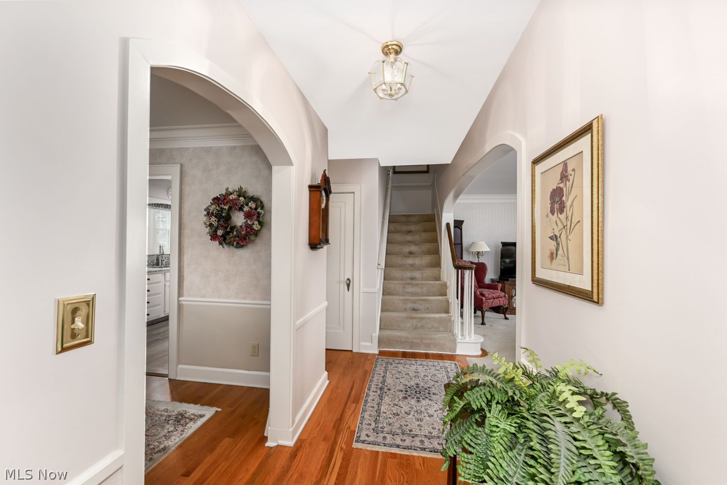 1990 Wiltshire Road Akron OH 44313