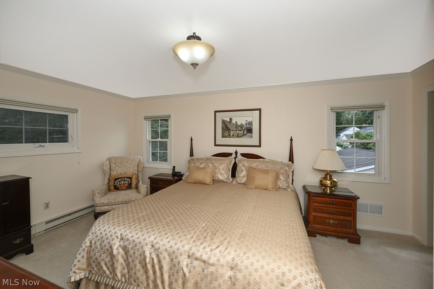 1990 Wiltshire Road Akron OH 44313