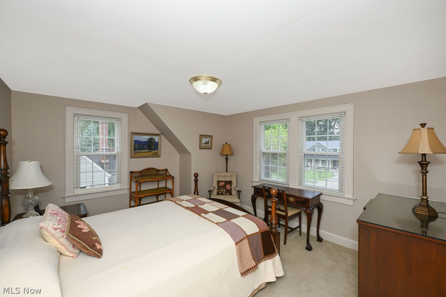 1990 Wiltshire Road Akron OH 44313