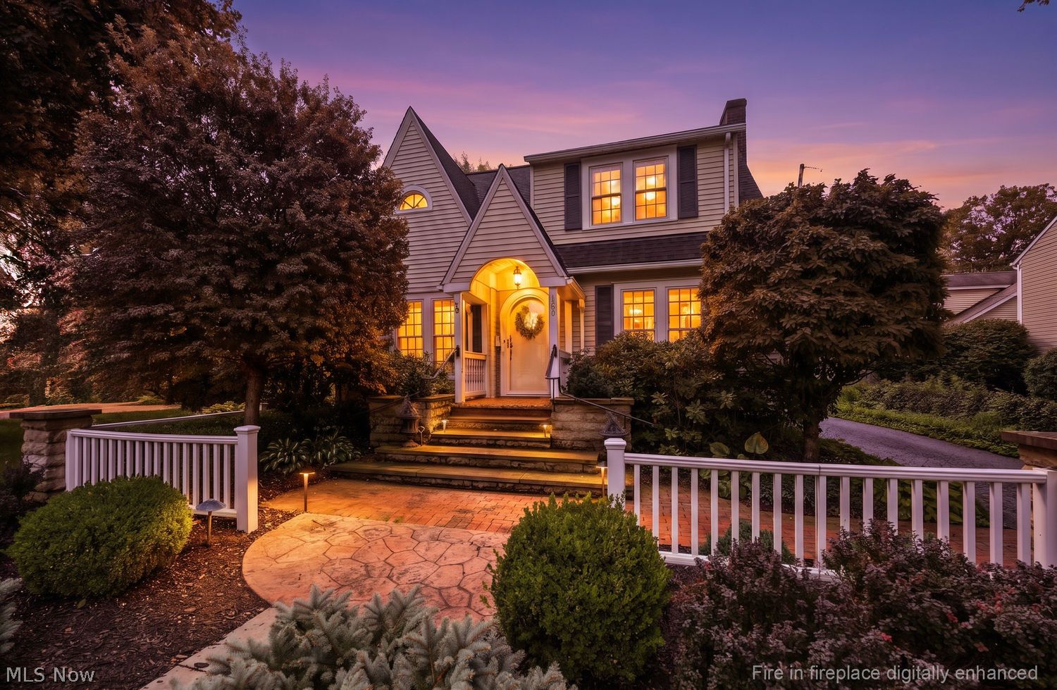 1990 Wiltshire Road Akron OH 44313