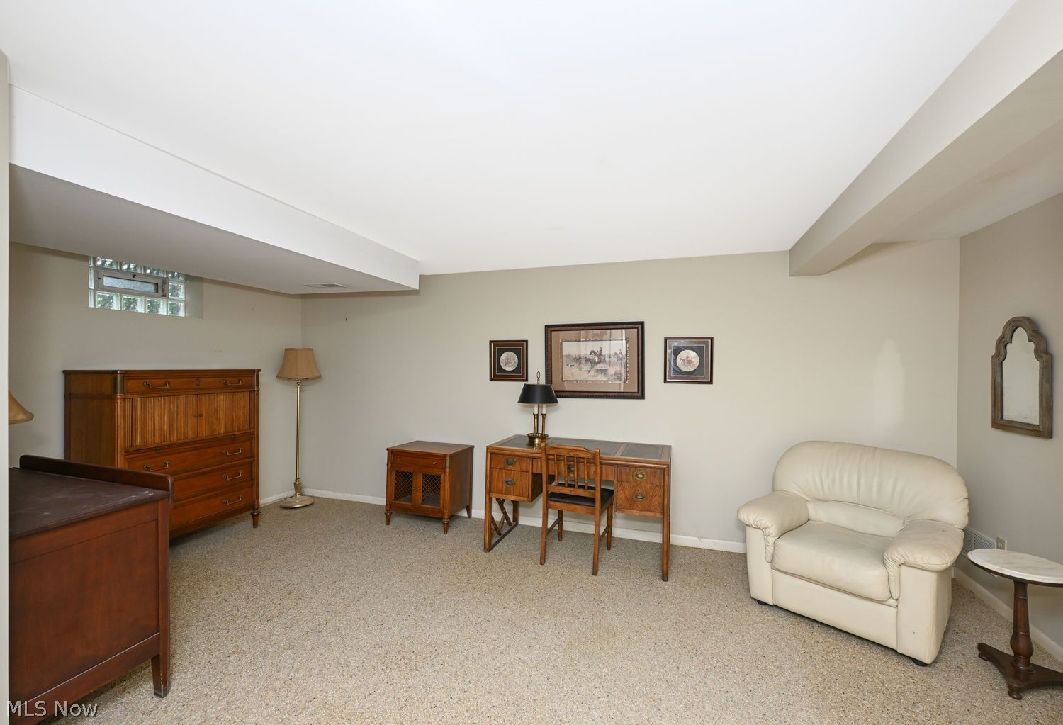 1990 Wiltshire Road Akron OH 44313