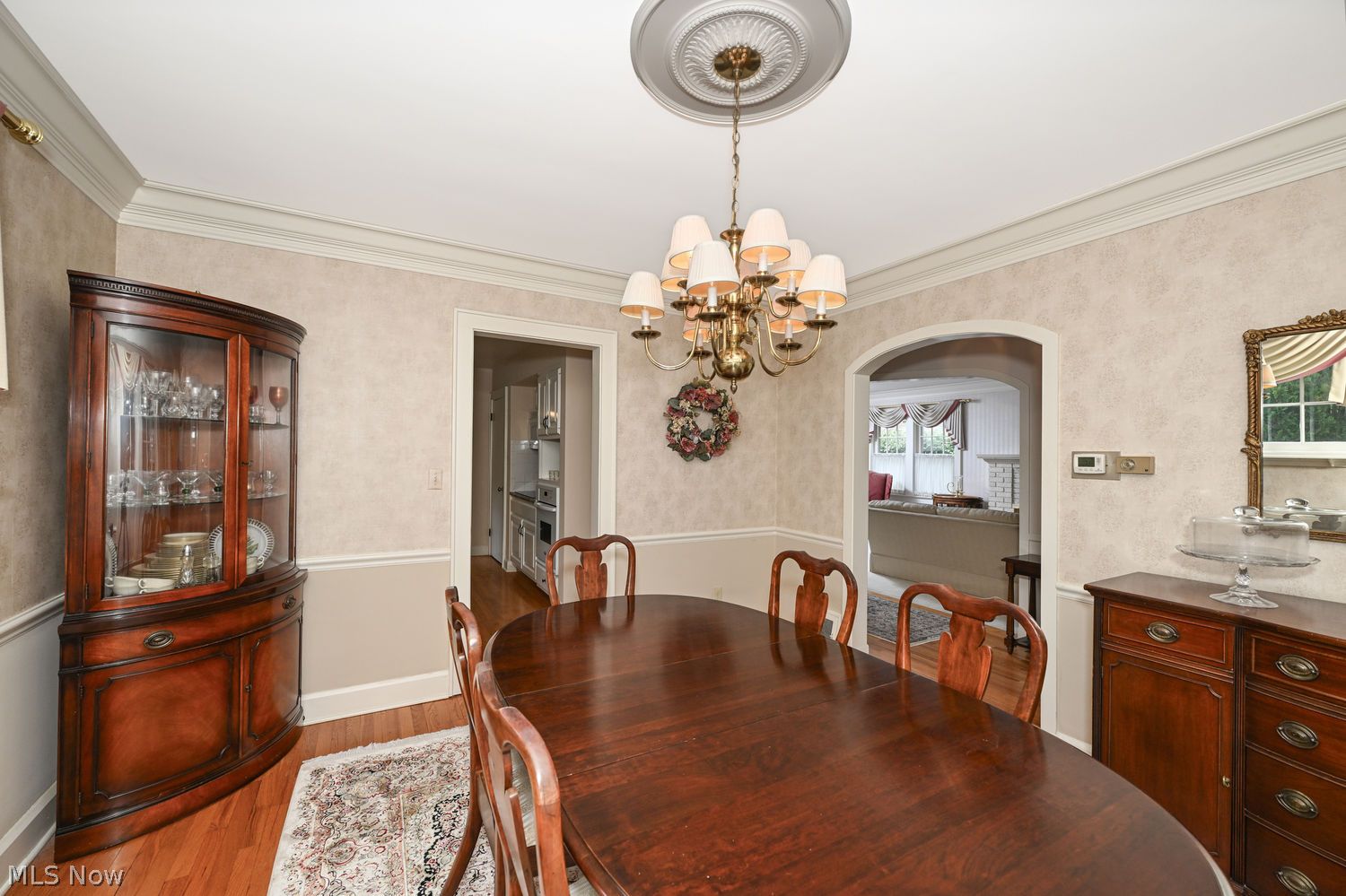 1990 Wiltshire Road Akron OH 44313