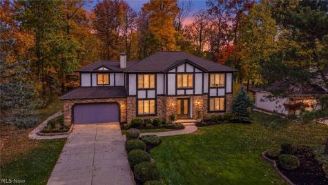 8411 N Bluff Drive Broadview Heights OH 44147
